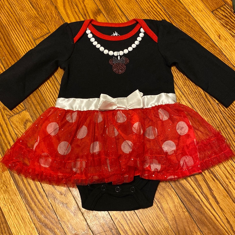 DISNEY. Baby onesie.